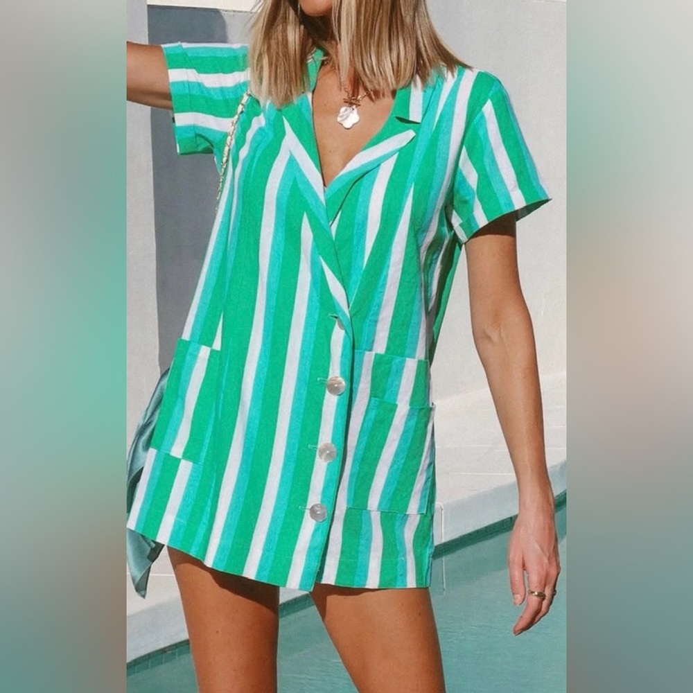 Like New Show me Your Mumu Linen Blend Stripes Green Striped Romper Skort Medium